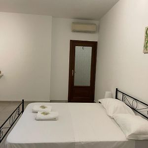 Uitgebreide Kamer met een King Size Bed